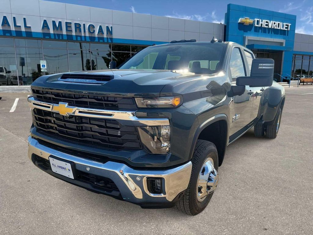 New 2026 Chevrolet Silverado 3500 LT