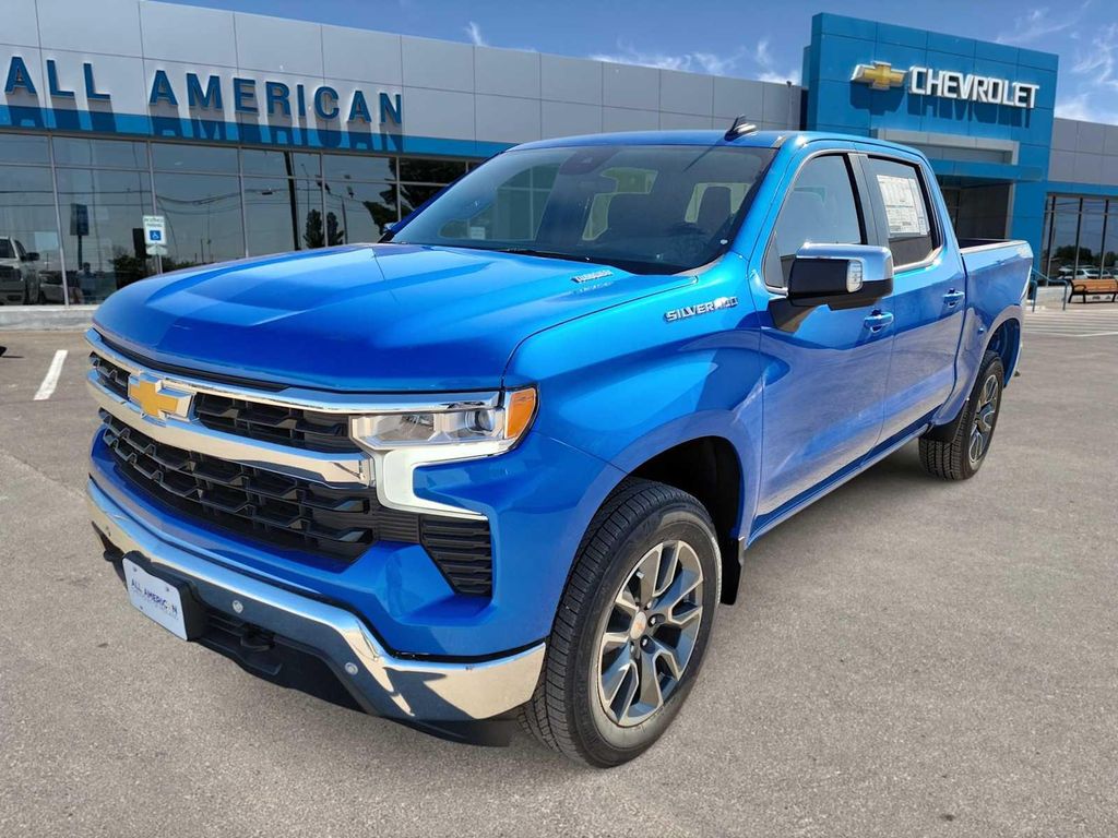 New 2026 Chevrolet Silverado 1500 LT