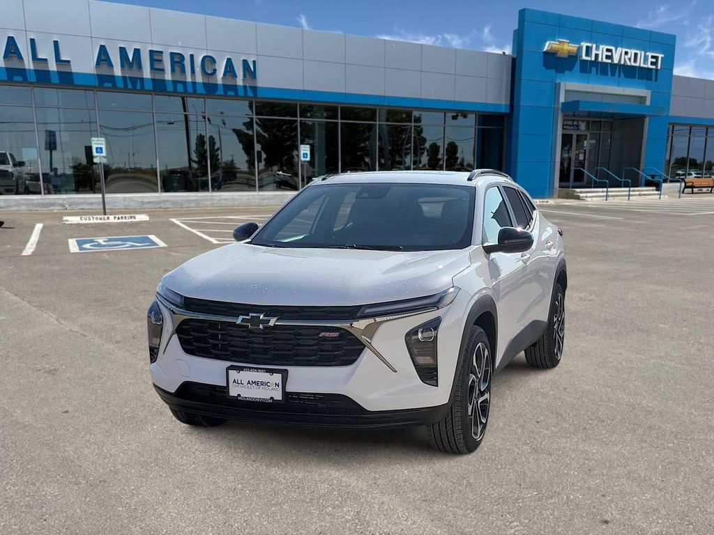 New 2026 Chevrolet Trax FWD 2RS