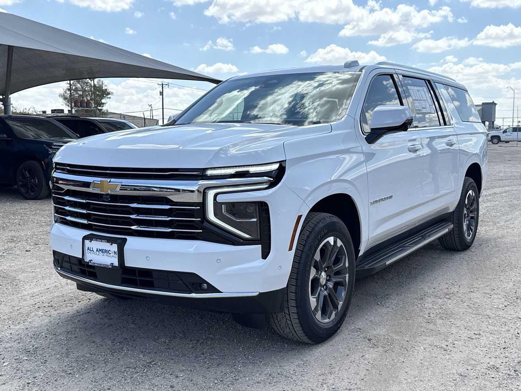 New 2026 Chevrolet Suburban LT