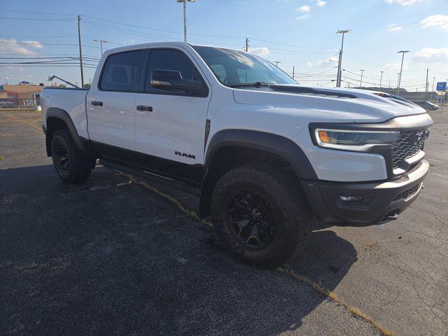 صورة 3 لـ 2026 RAM 1500 RHO CREW CAB 4X4 5'7' BOX