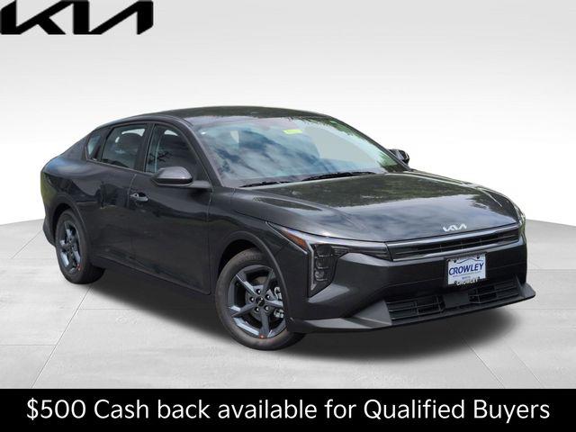 New 2026 Kia K4 LXS