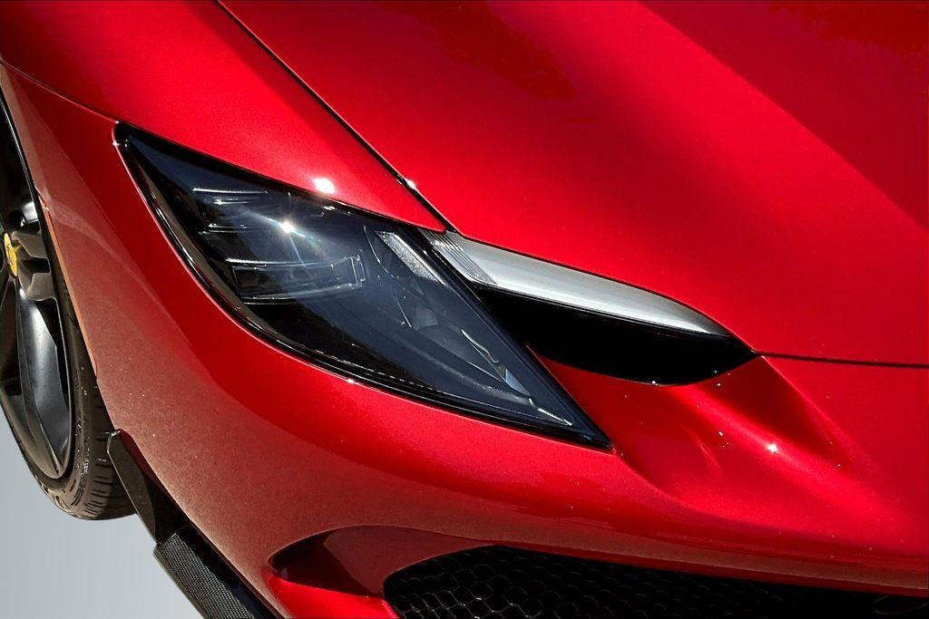 صورة 26 لـ 2022 Ferrari 296 GTB BASE