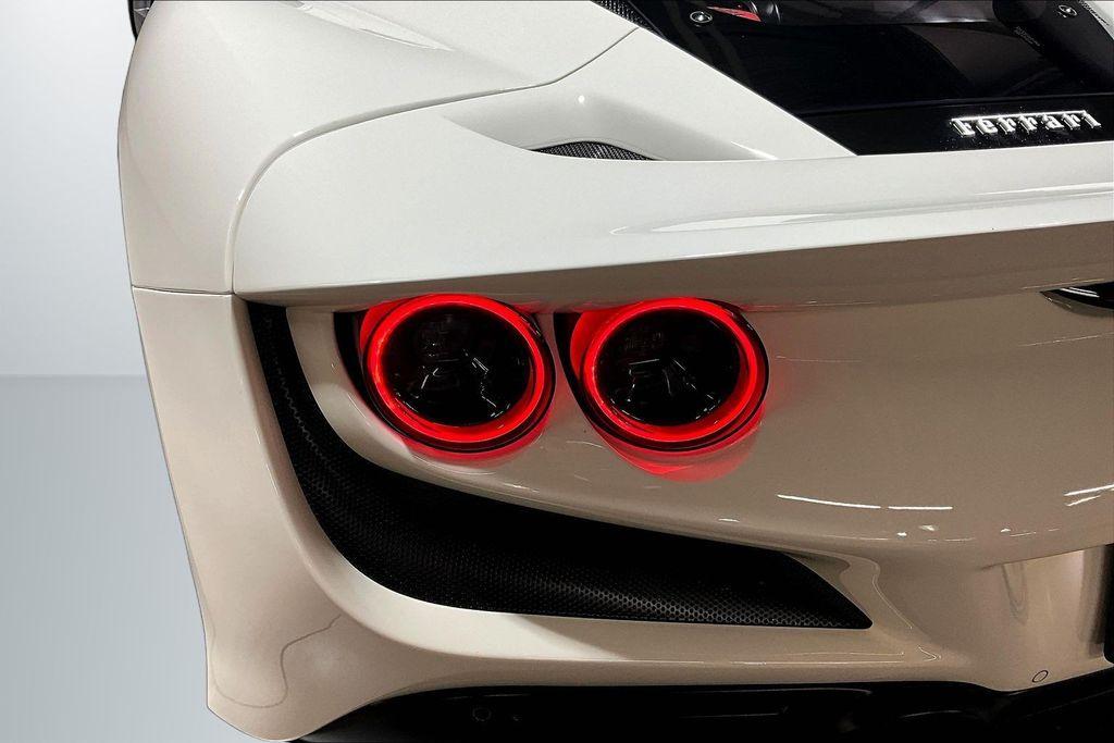 صورة مصغرة 20 لـ 2021 Ferrari F8 TRIBUTO BASE