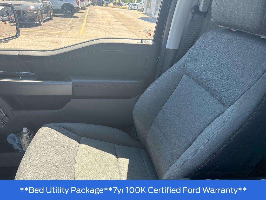 صورة مصغرة 31 لـ 2025 FORD F-150 XLT