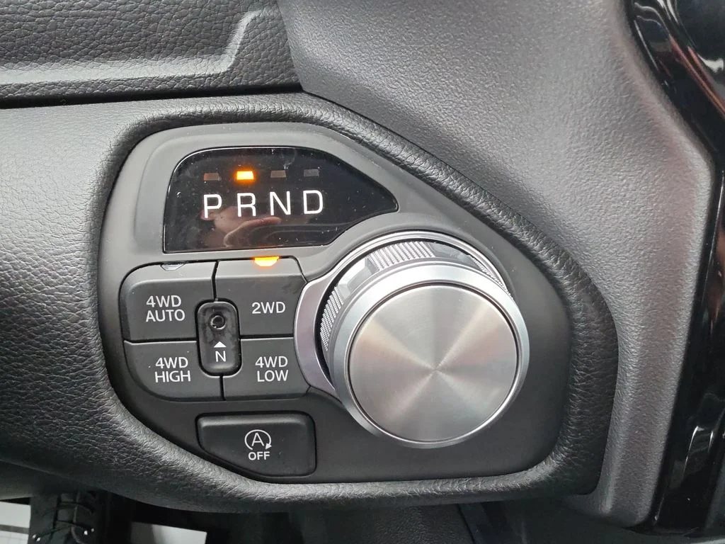 2025 RAM 1500 LARAMIE — миниатюра 25