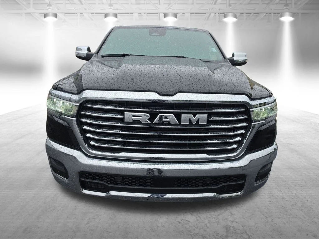 2025 RAM 1500 LARAMIE photo 10