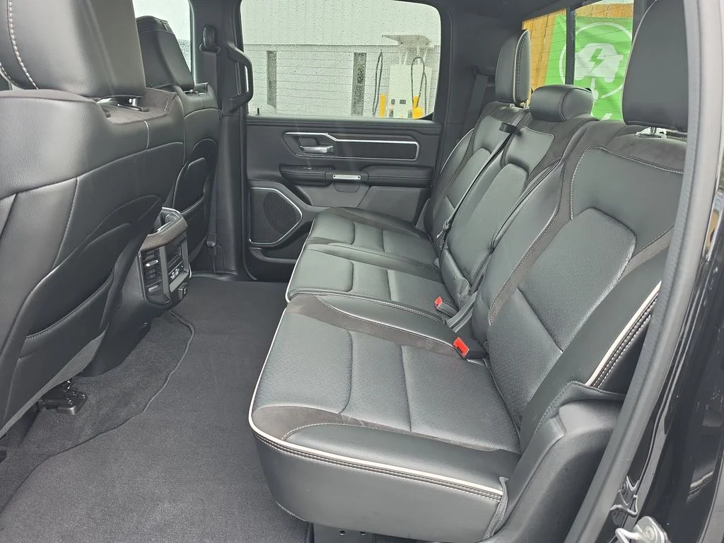 2025 RAM 1500 LARAMIE — миниатюра 26