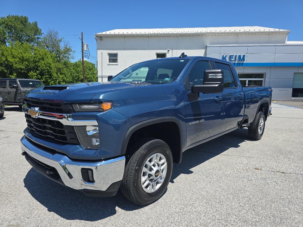 New 2026 Chevrolet Silverado 2500 LT