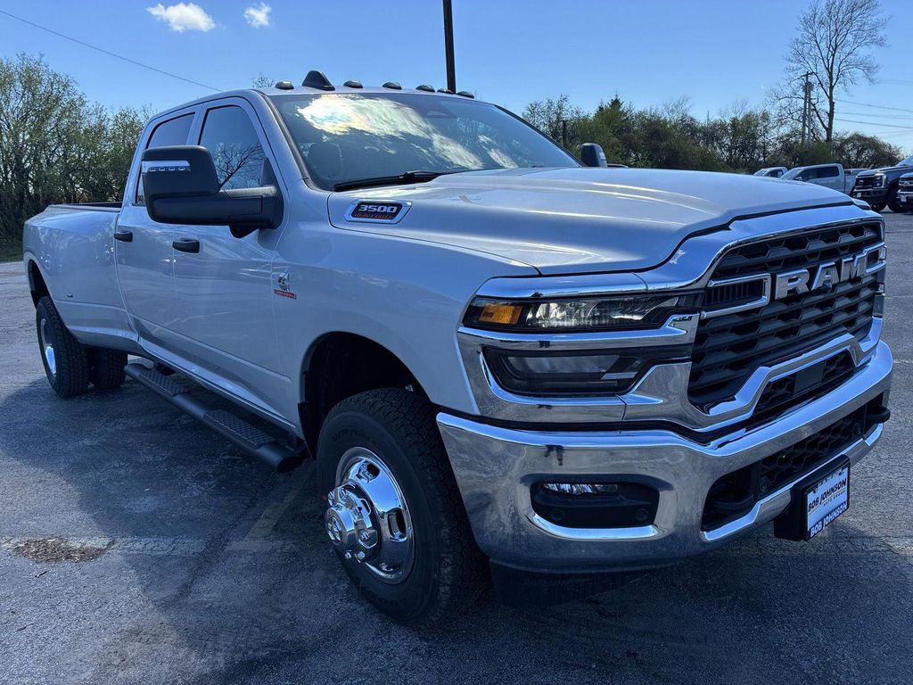 New 2026 RAM 3500 Tradesman Crew Cab 4x4 8' Box