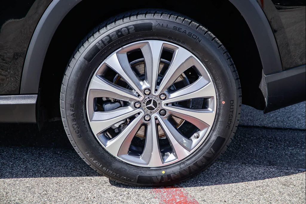 MERCEDES-BENZ GLE - 8