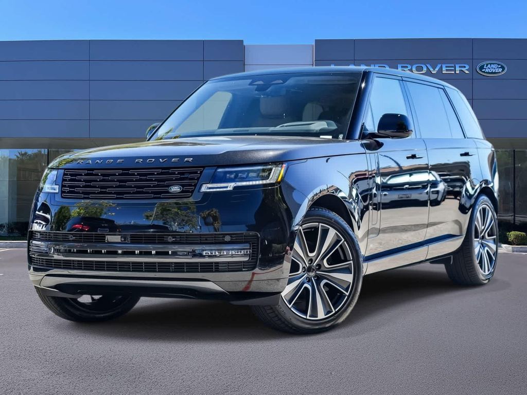 New 2026 Land Rover Range Rover P400 SE 7 Seat