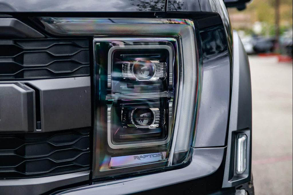 FORD F-150 RAPTOR - 10