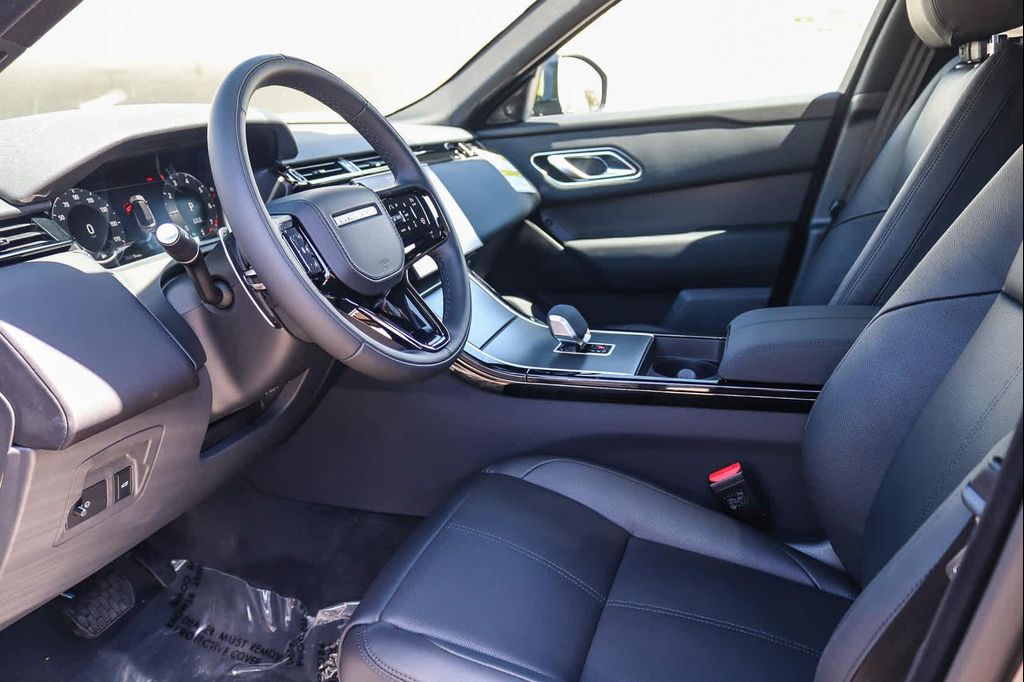 صورة مصغرة 18 لـ 2026 LAND Rover RANGE ROVER VELAR P250 S
