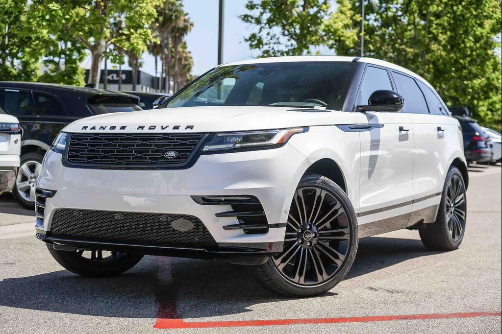 New 2026 Land Rover Range Rover Velar P250 SE R-Dynamic