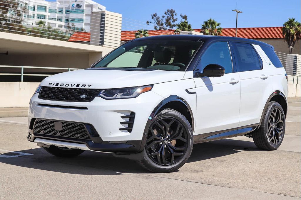 New 2026 Land Rover Discovery Sport Landmark