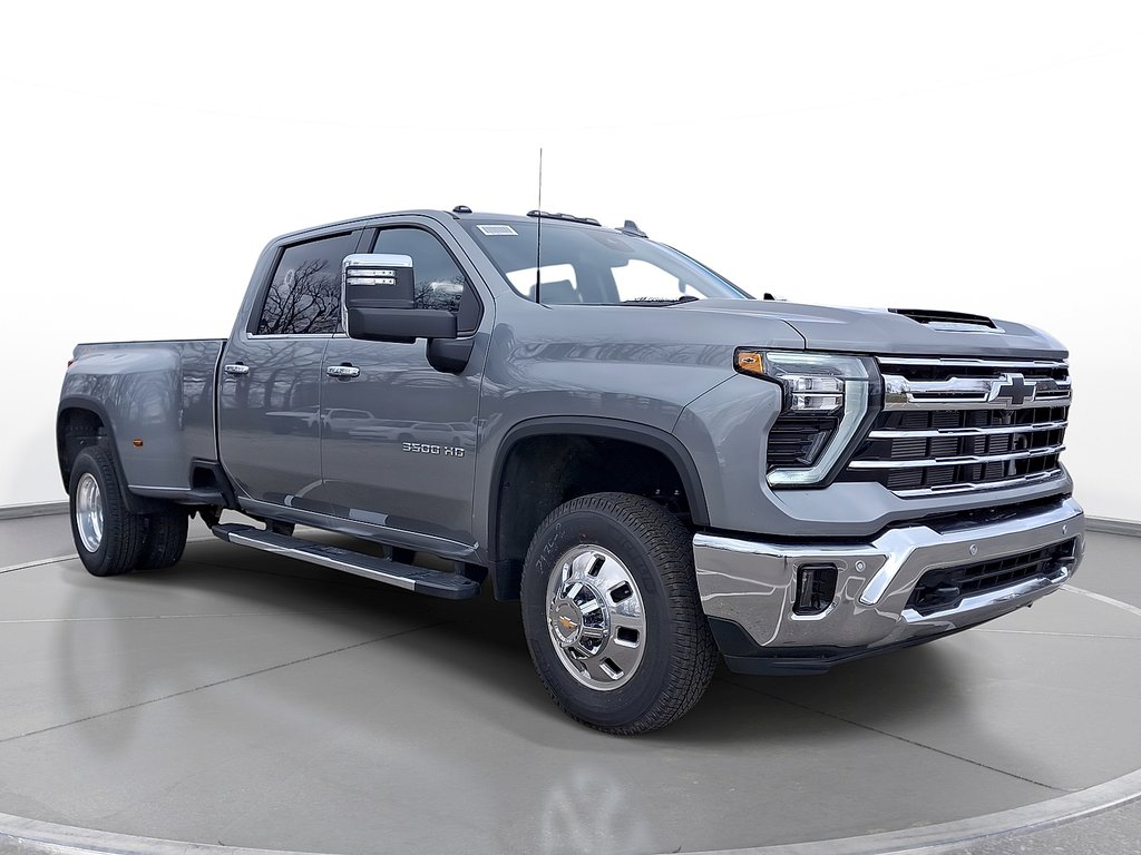 New 2026 Chevrolet Silverado 3500 4WD Crew Cab 172" LTZ