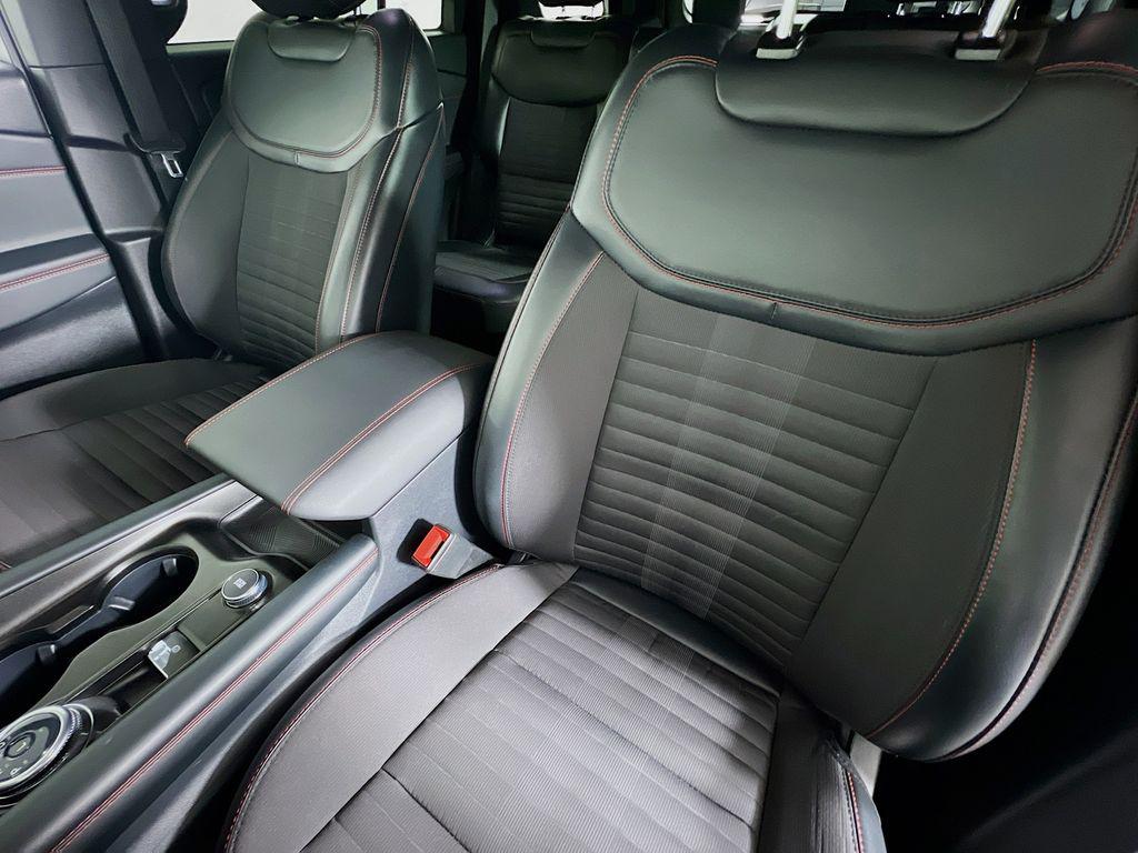 صورة مصغرة 21 لـ 2025 FORD EXPLORER ST-LINE