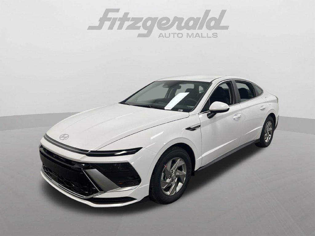 New 2026 Hyundai SONATA SE