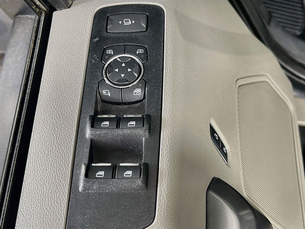 2022 FORD F-250 XLT — миниатюра 17