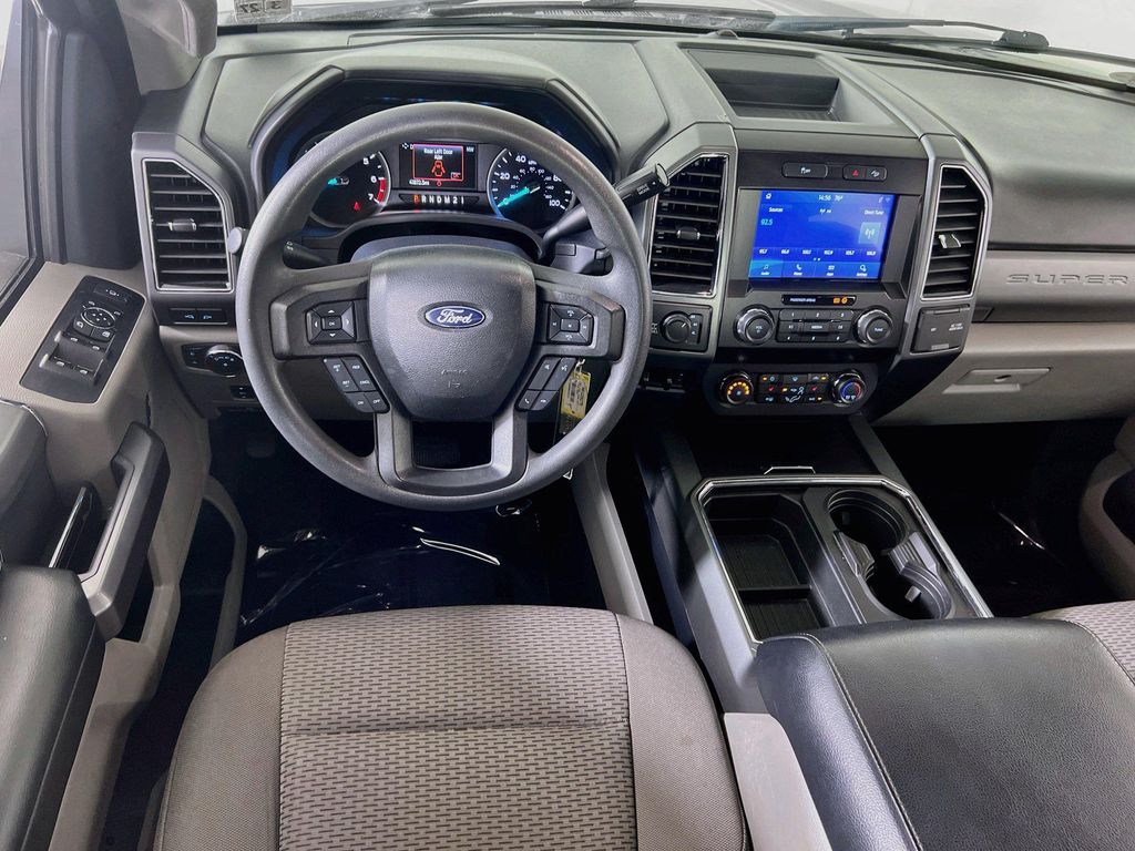 2022 FORD F-250 XLT — миниатюра 21
