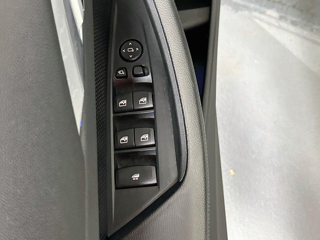 2021 BMW 430 I — миниатюра 18