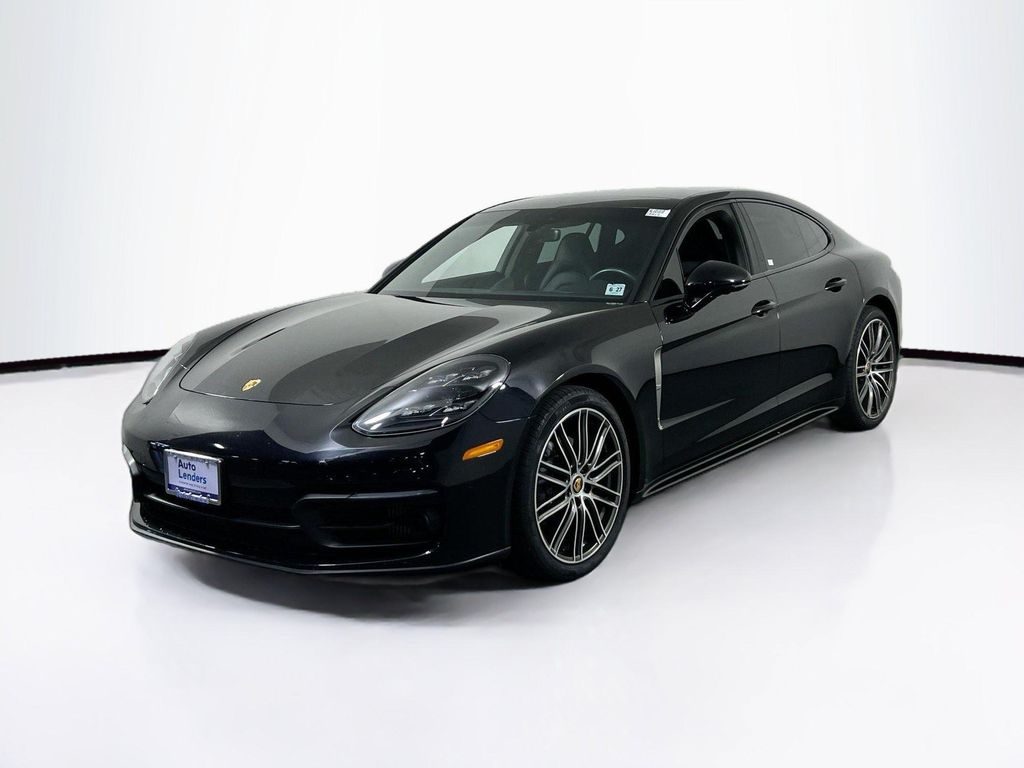 2022 Porsche Panamera