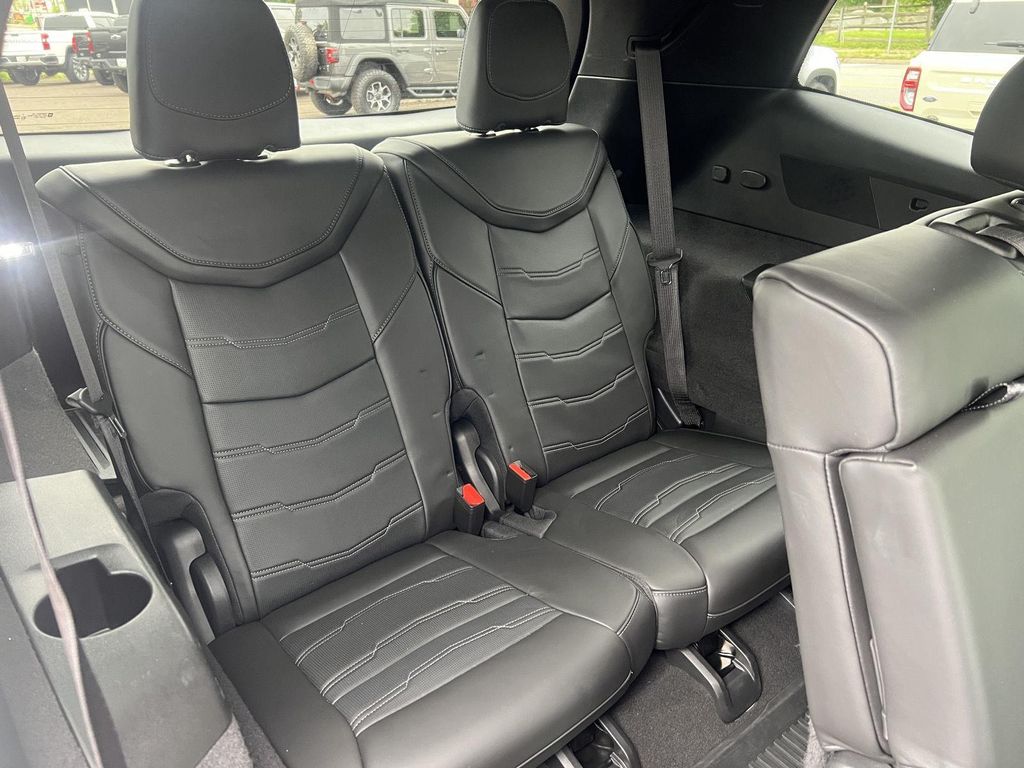 2025 Cadillac XT6 SPORT AWD 缩略图 16
