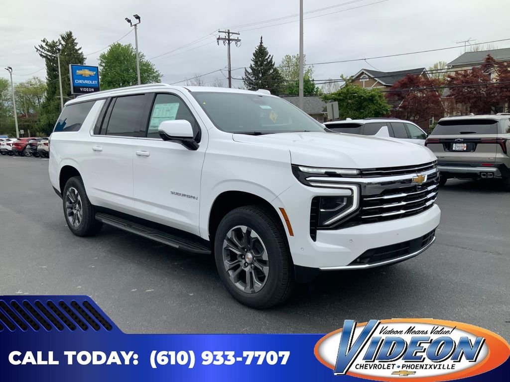 New 2026 Chevrolet Suburban LT
