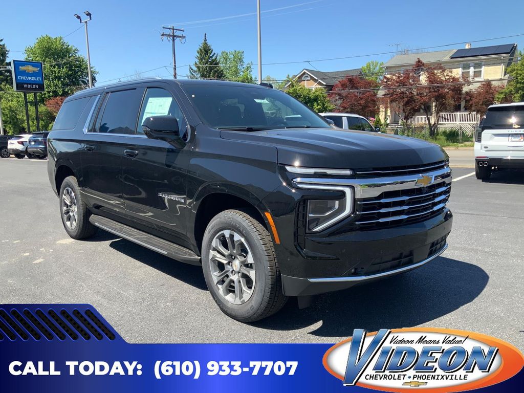 New 2026 Chevrolet Suburban LT