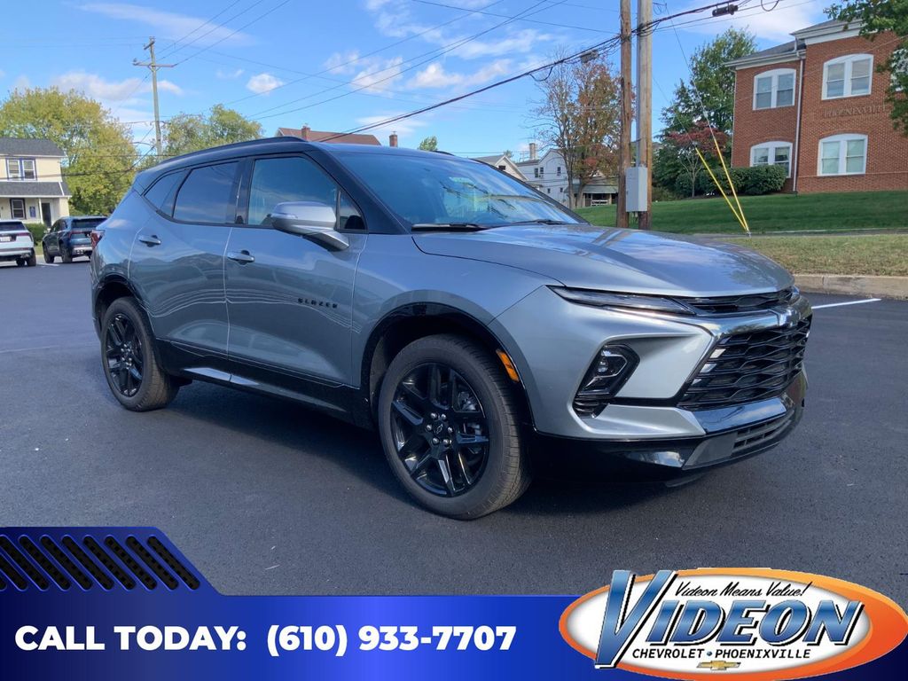 New 2025 Chevrolet Blazer RS