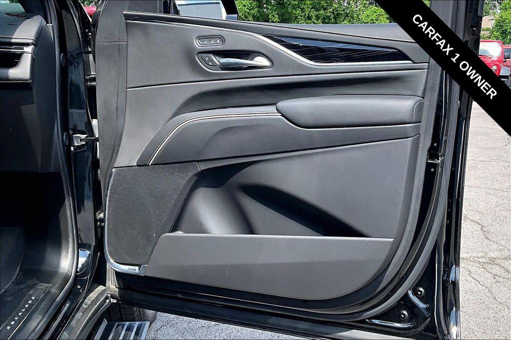 صورة مصغرة 29 لـ 2024 Cadillac ESCALADE V-SERIES