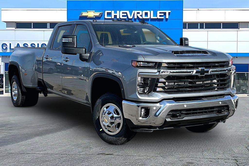 New 2026 Chevrolet Silverado 3500 LT