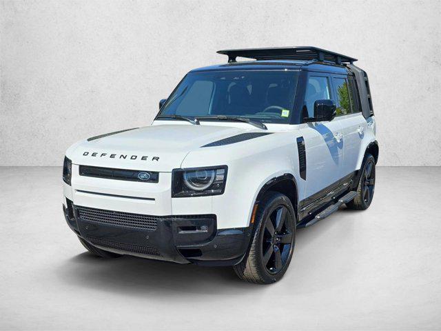 New 2026 Land Rover Defender P400 X-Dynamic SE