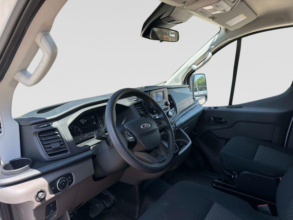 صورة مصغرة 14 لـ 2025 FORD TRANSIT-250 BASE