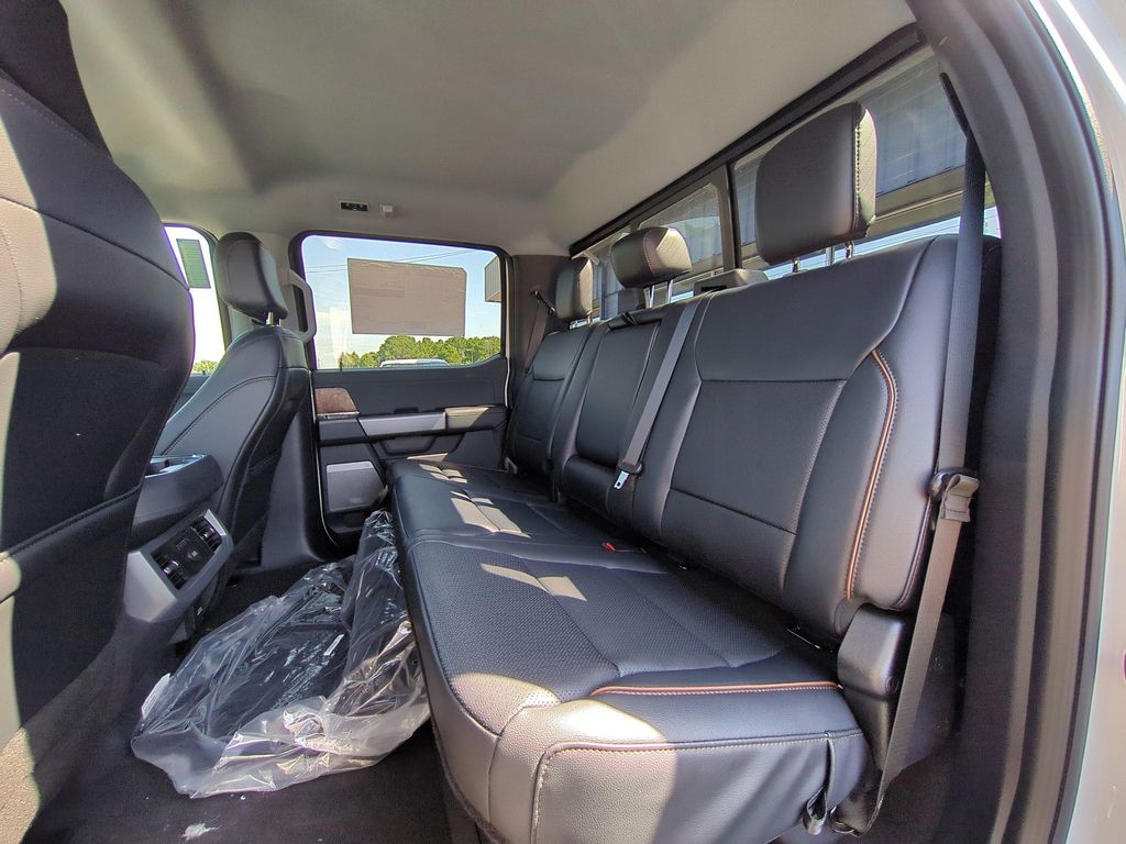 صورة مصغرة 28 لـ 2026 FORD F-250