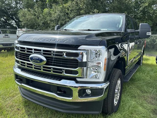 2026 FORD F-250 XLT photo 4