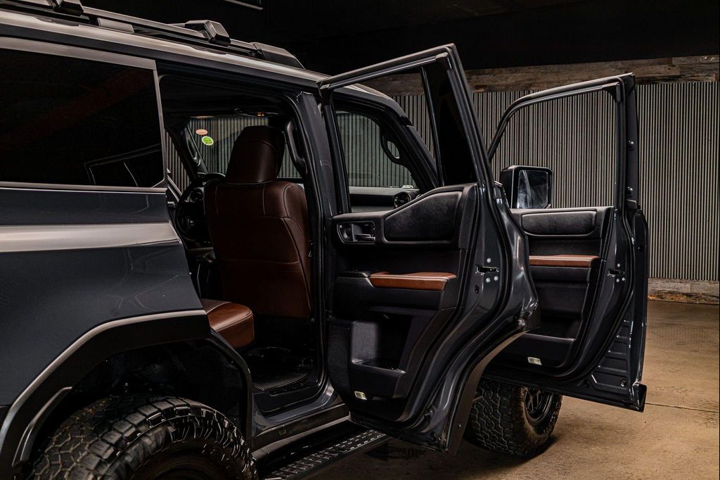 2026 Toyota LAND CRUISER BASE — миниатюра 30