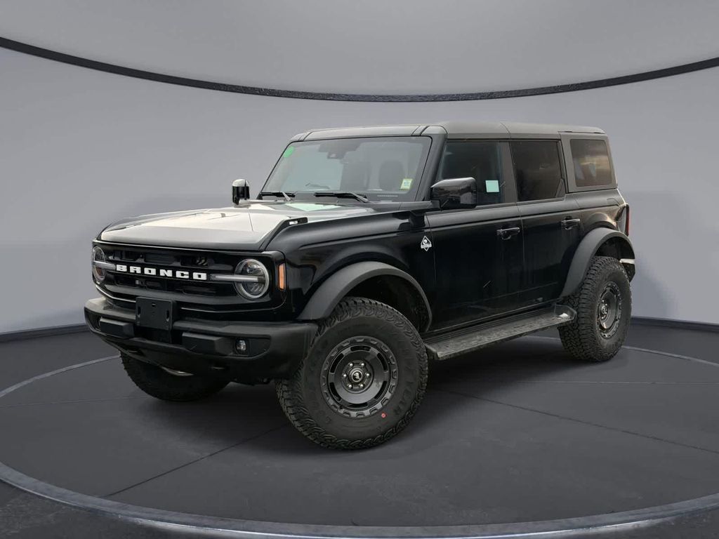 New 2025 Ford Bronco Outer Banks