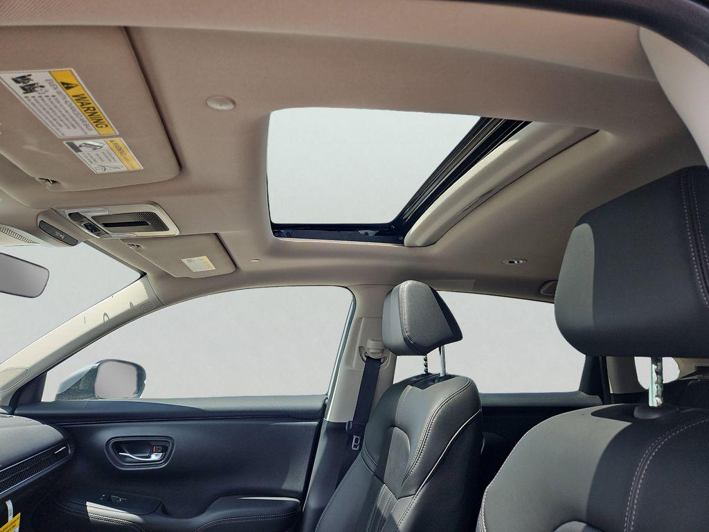 صورة 9 لـ 2027 Honda HR-V EX-L