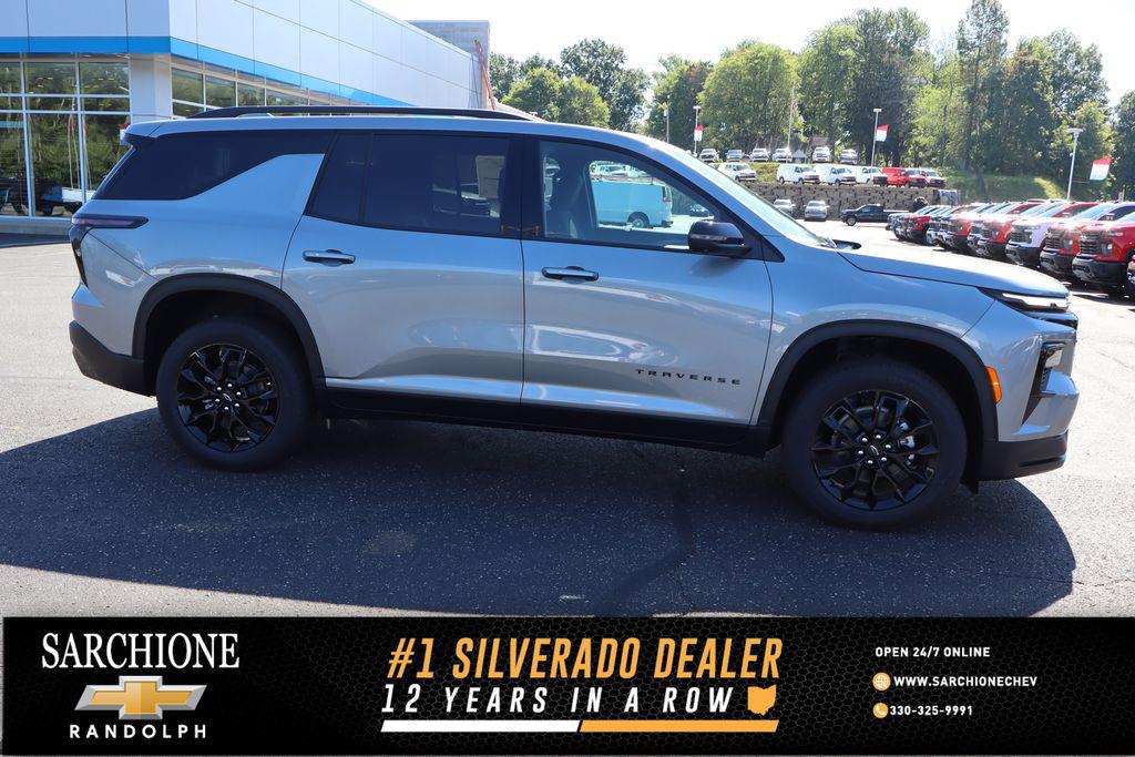 New 2026 Chevrolet Traverse LT