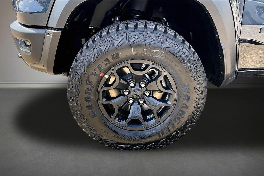 صورة مصغرة 14 لـ 2026 RAM 1500 RHO