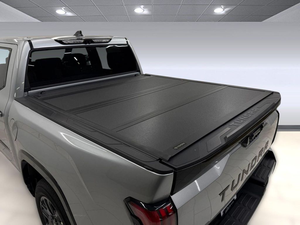 2026 Toyota TUNDRA HYBRID PLATINUM 缩略图 24