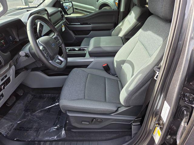 صورة 6 لـ 2026 FORD F-150 XLT