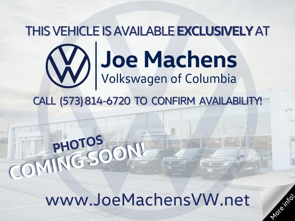 New 2026 Volkswagen Taos SE Black