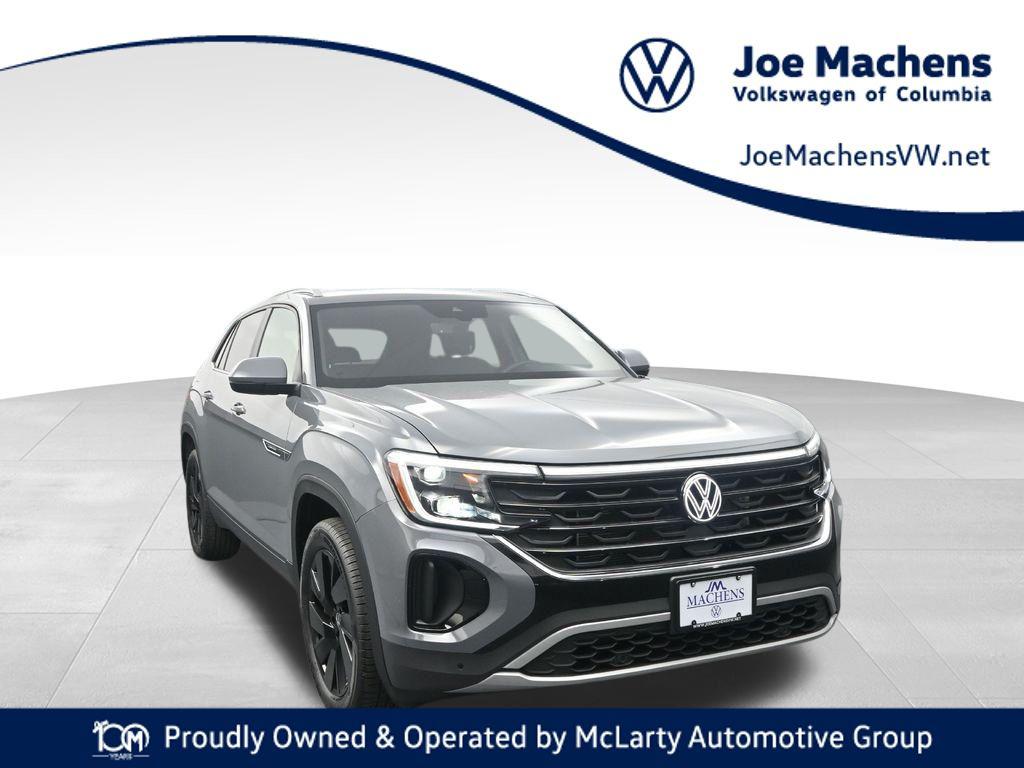 New 2026 Volkswagen Atlas Cross Sport 2.0T SE w/Technology 4MOTION