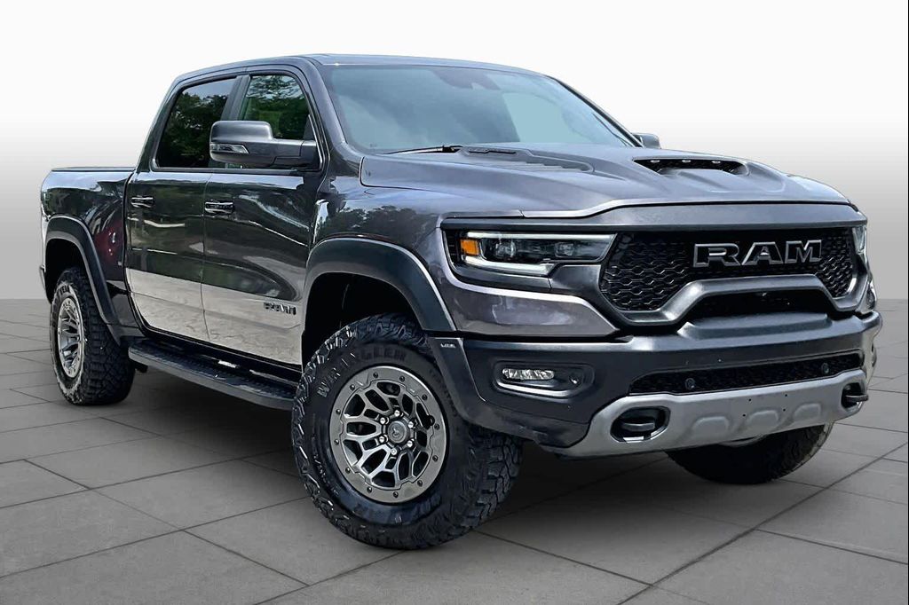 2024 RAM 1500 TRX 照片 3