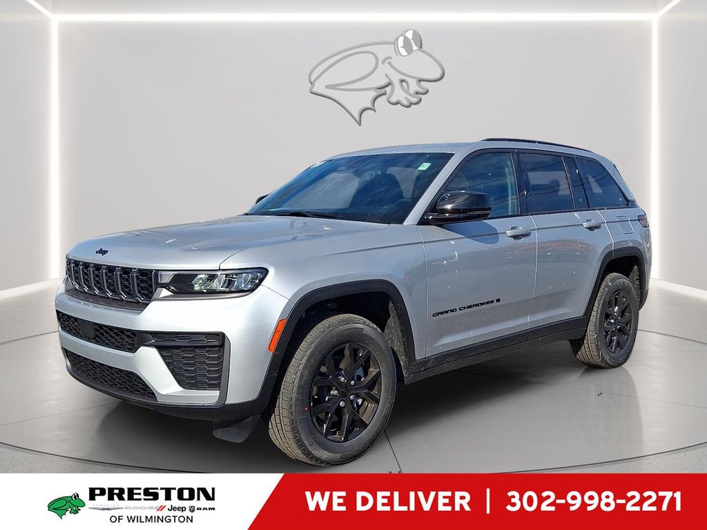 New 2026 Jeep Grand Cherokee Altitude