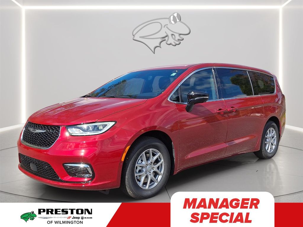 New 2026 Chrysler Pacifica L