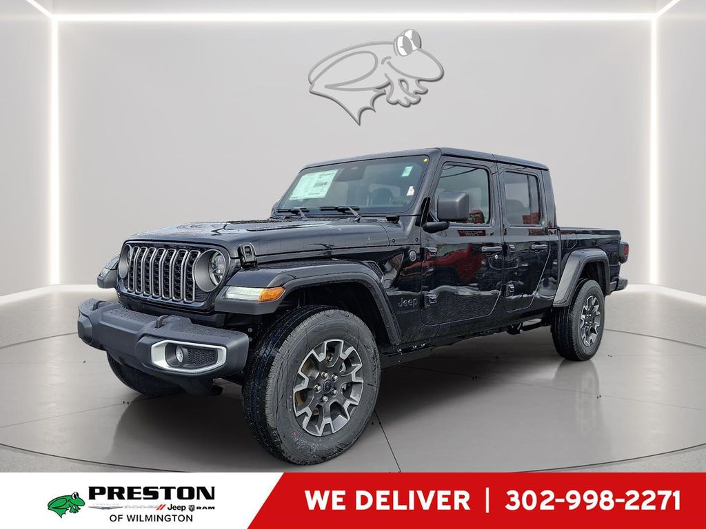 New 2026 Jeep Gladiator Sahara 4x4